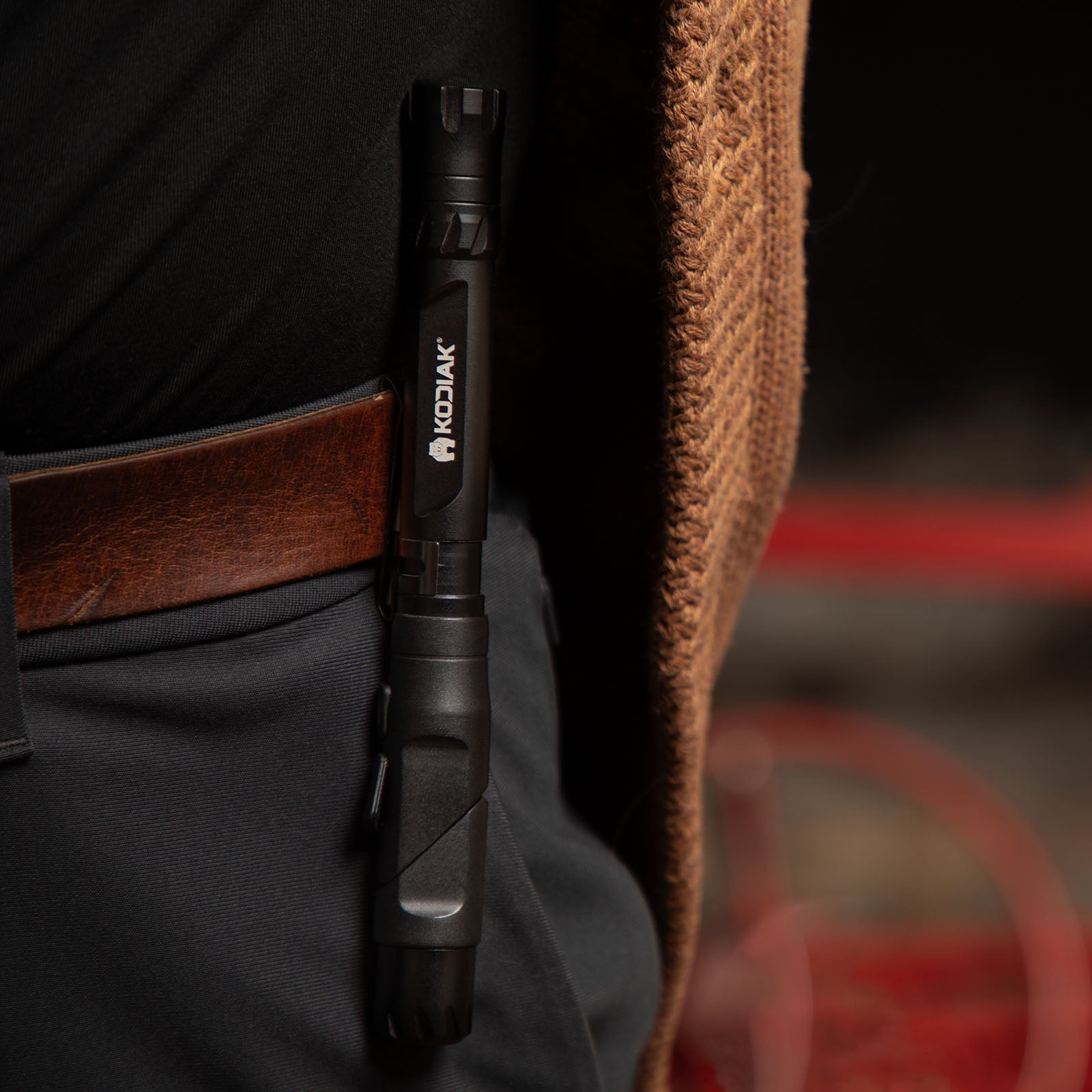 Kodiak® 500 Lumen Konform Dual Power Rechargeable Torch With Pivoting Head
