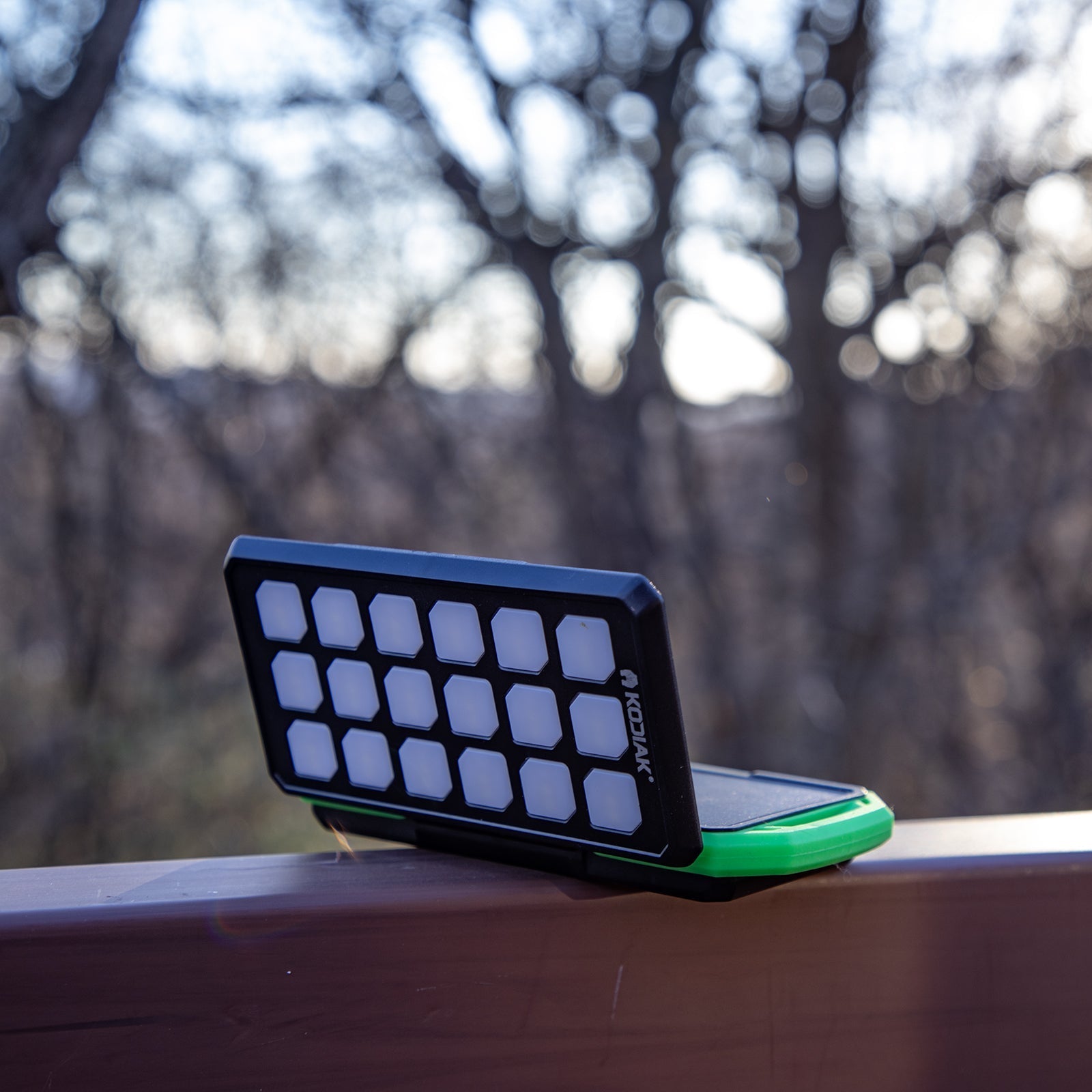 Kodiak® Klutch® 10000 mAh Power Bank with USB or Solar Charging and 1100 Lumen Work Light