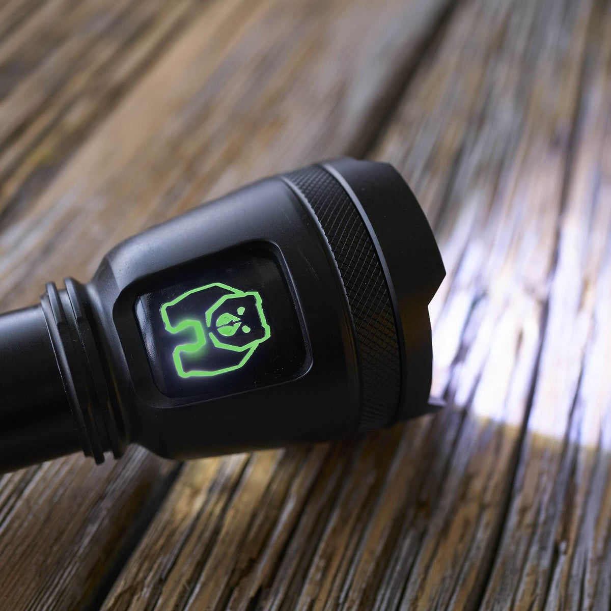 Kodiak® Kommander 4000 Lumen Flashlight